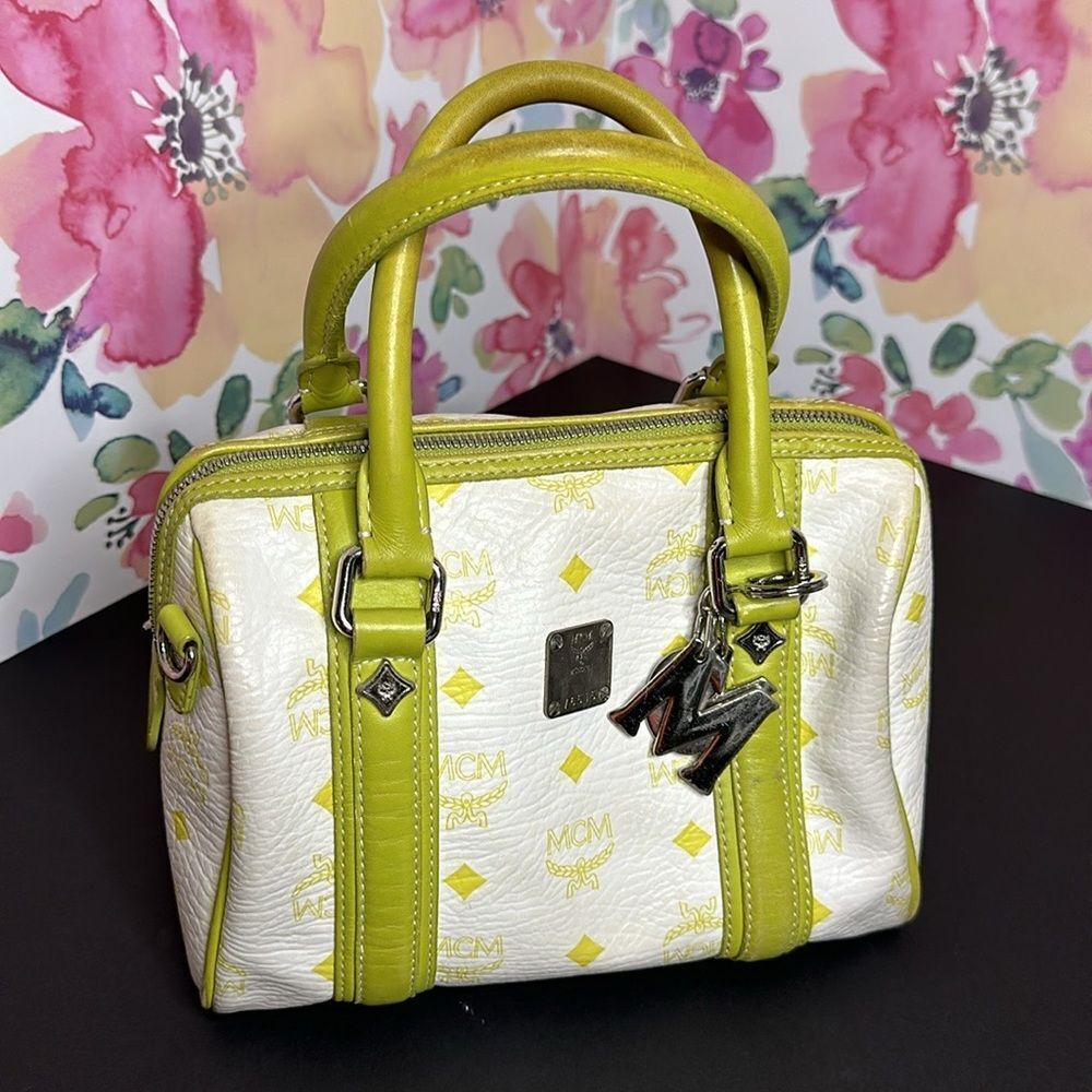 💯Authentic MCM Boston Handbag - Small🍀 - Picture 14 of 16